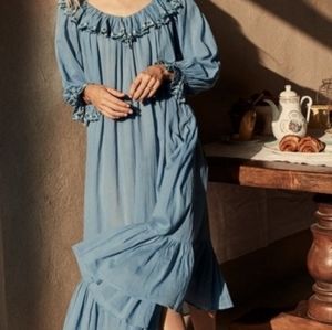 ISO Doen solaris night gown XS or S blue